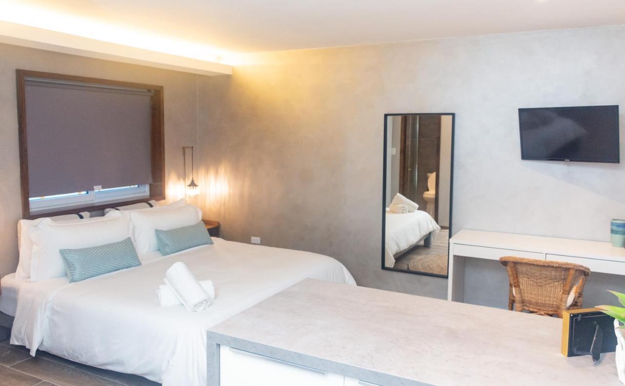 Tradewinds Apartments Simpson Bay Εξωτερικό φωτογραφία
